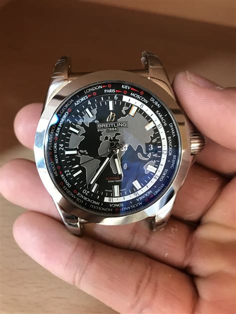 how to identify a breitling.